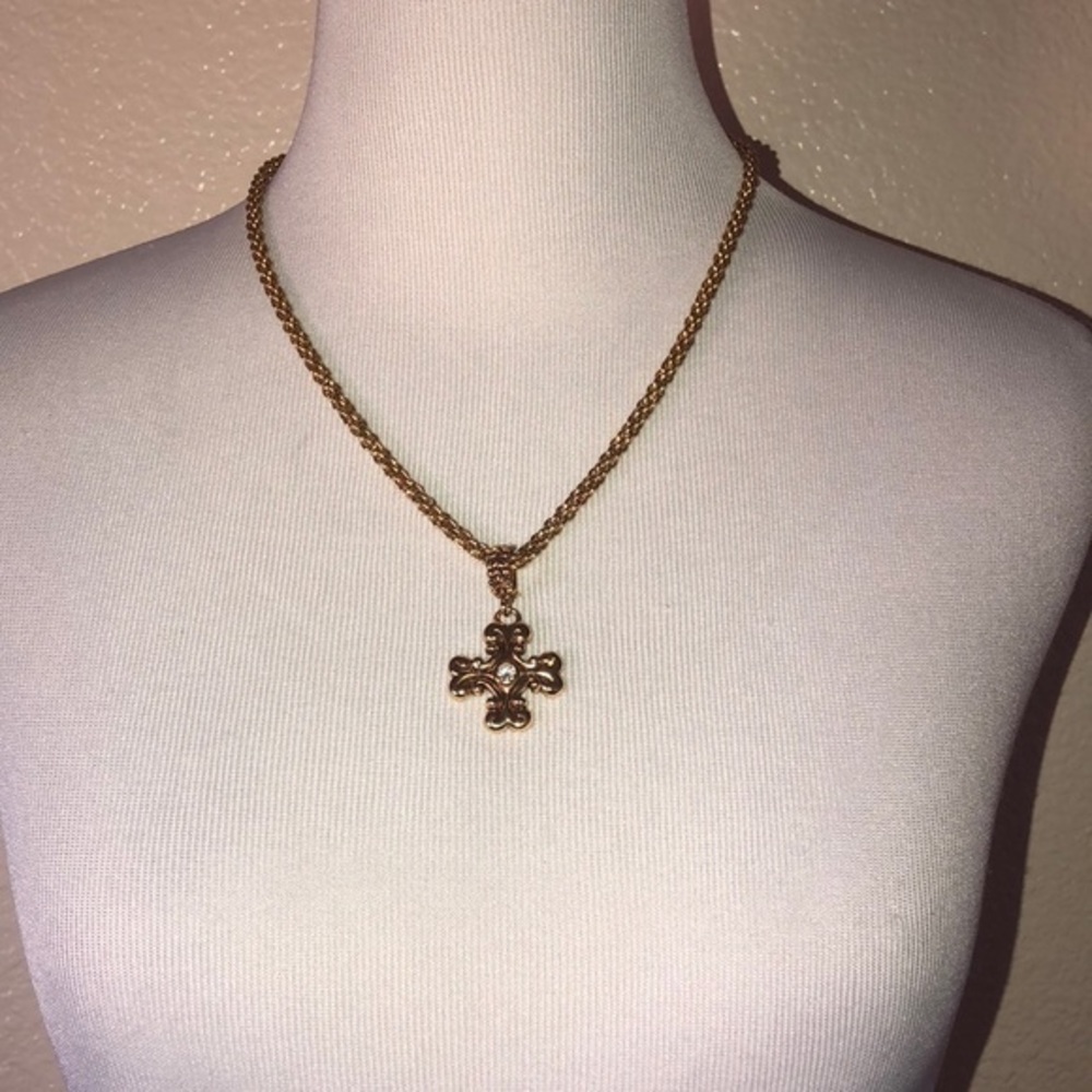Premier designs‎ women’s cross necklace